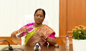 ప్లాస్టిక్ బాటిల్స్ వాడకండి.. ఇది నా రిక్వెస్ట్ – పర్యావరణ శాఖ మంత్రి కొండా సురేఖ