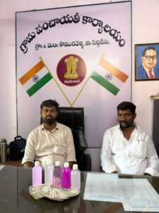 10 వేలు లంచం తీసుకుంటూ.. ఏసీబీకి చిక్కిన పంచాయతీ కార్యదర్శి, సర్పంచ్‌ భర్త