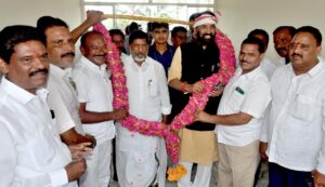 పిల్లల పౌష్టికాహారం, నాణ్యమైన విద్యకు ప్రాధాన్యం: మంత్రులు భట్టి, ఉత్తమ్‌